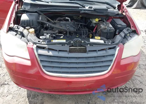 2008 Chrysler Town & Country Lx z USA, uszkodzony, nr VIN 2A8HR44H28R799659